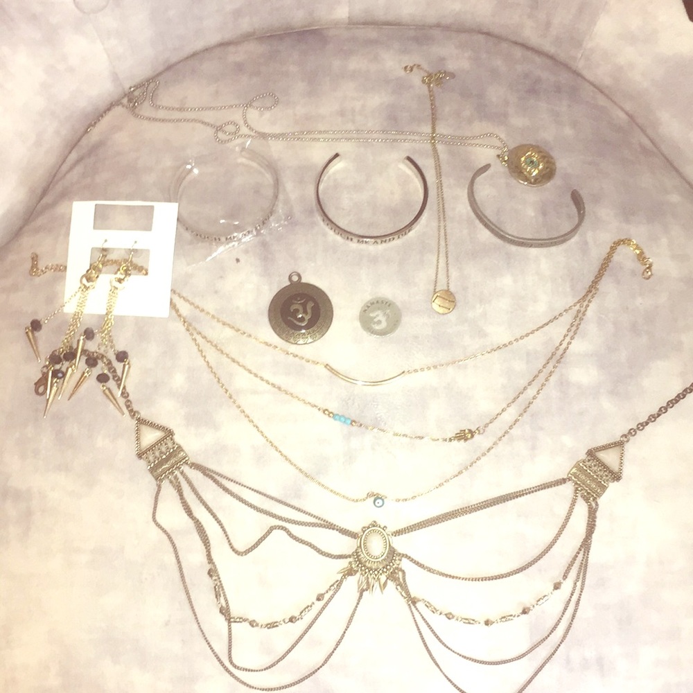 Jewelry bundle bracelets necklaces earrings pendan